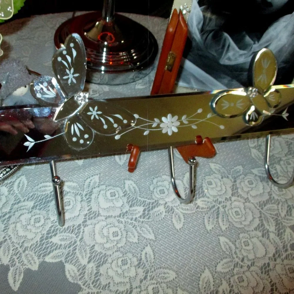 Mirrored Butterfly 3 Hook Wall Rack